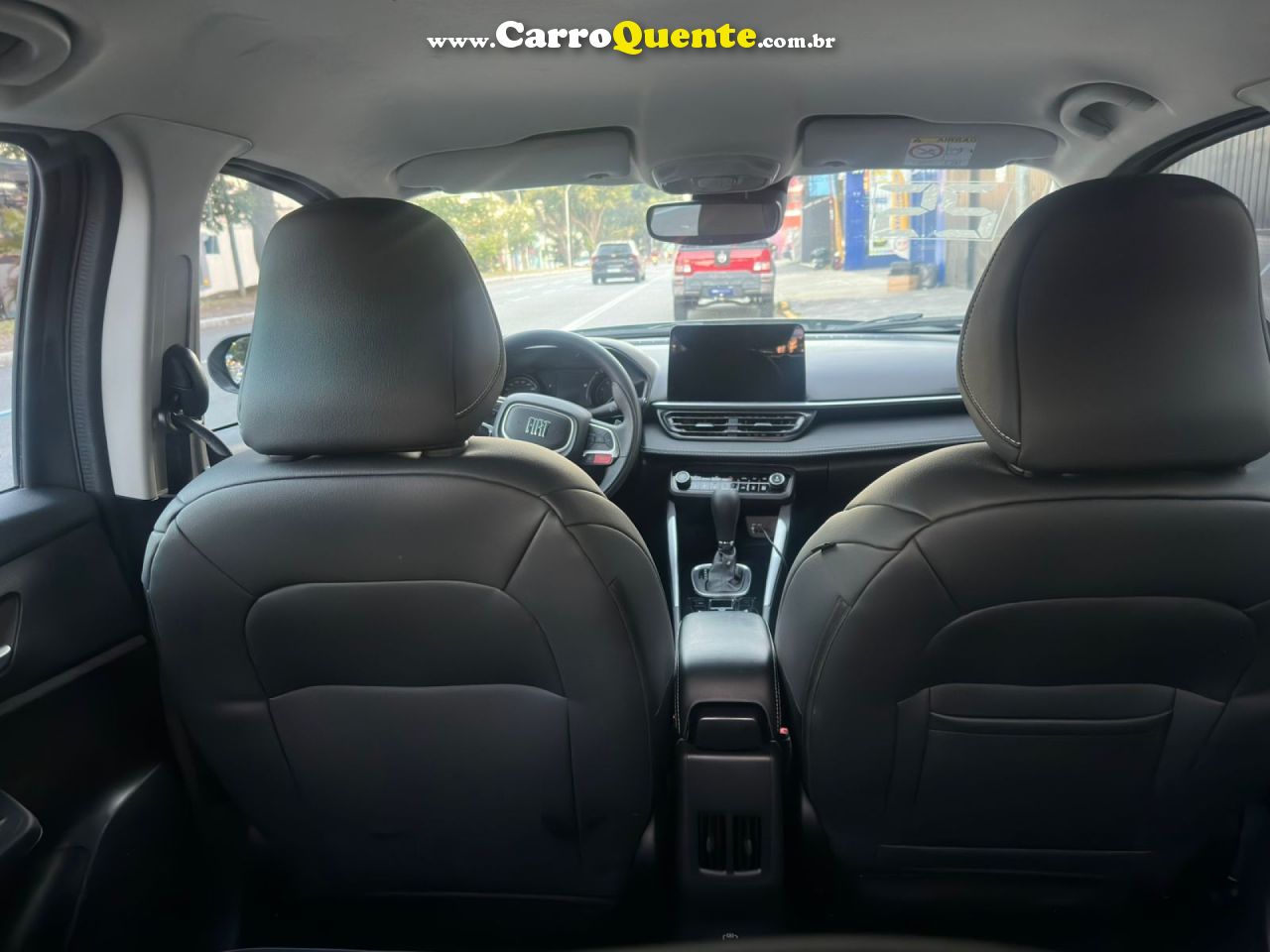 FIAT   FASTBACK AUDACE 1.0 200 T. FLEX AUT   CINZA 2025 1.0 FLEX - Loja