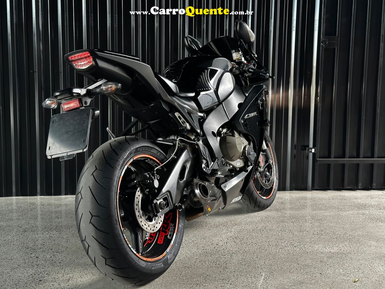 HONDA   CBR 1000 RR FIREBLADE   PRETO 2008 1000 GASOLINA - Loja