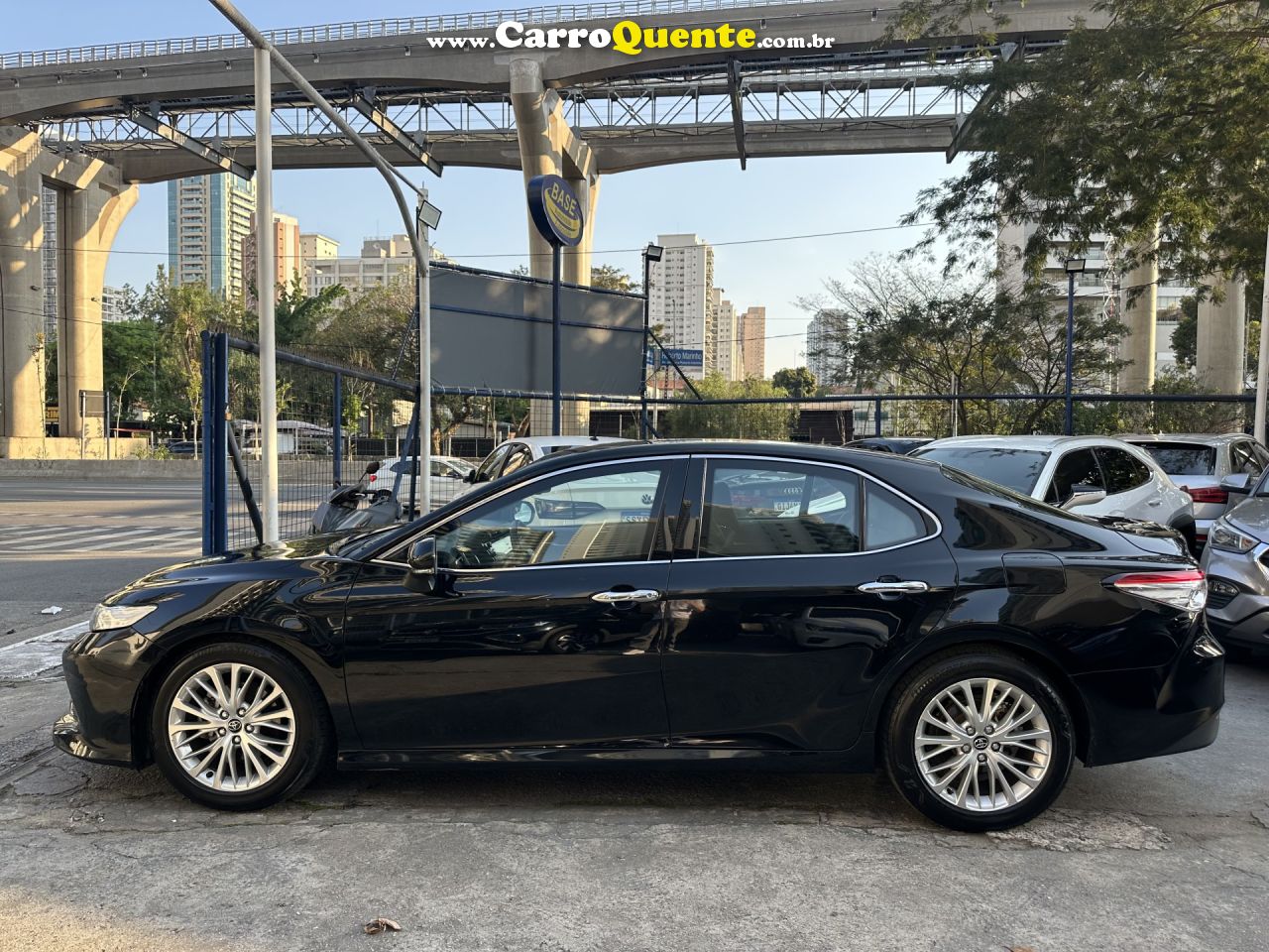 TOYOTA   CAMRY XLE 3.5 24V AUT.   PRETO 2018 3.5 V6 GASOLINA - Loja