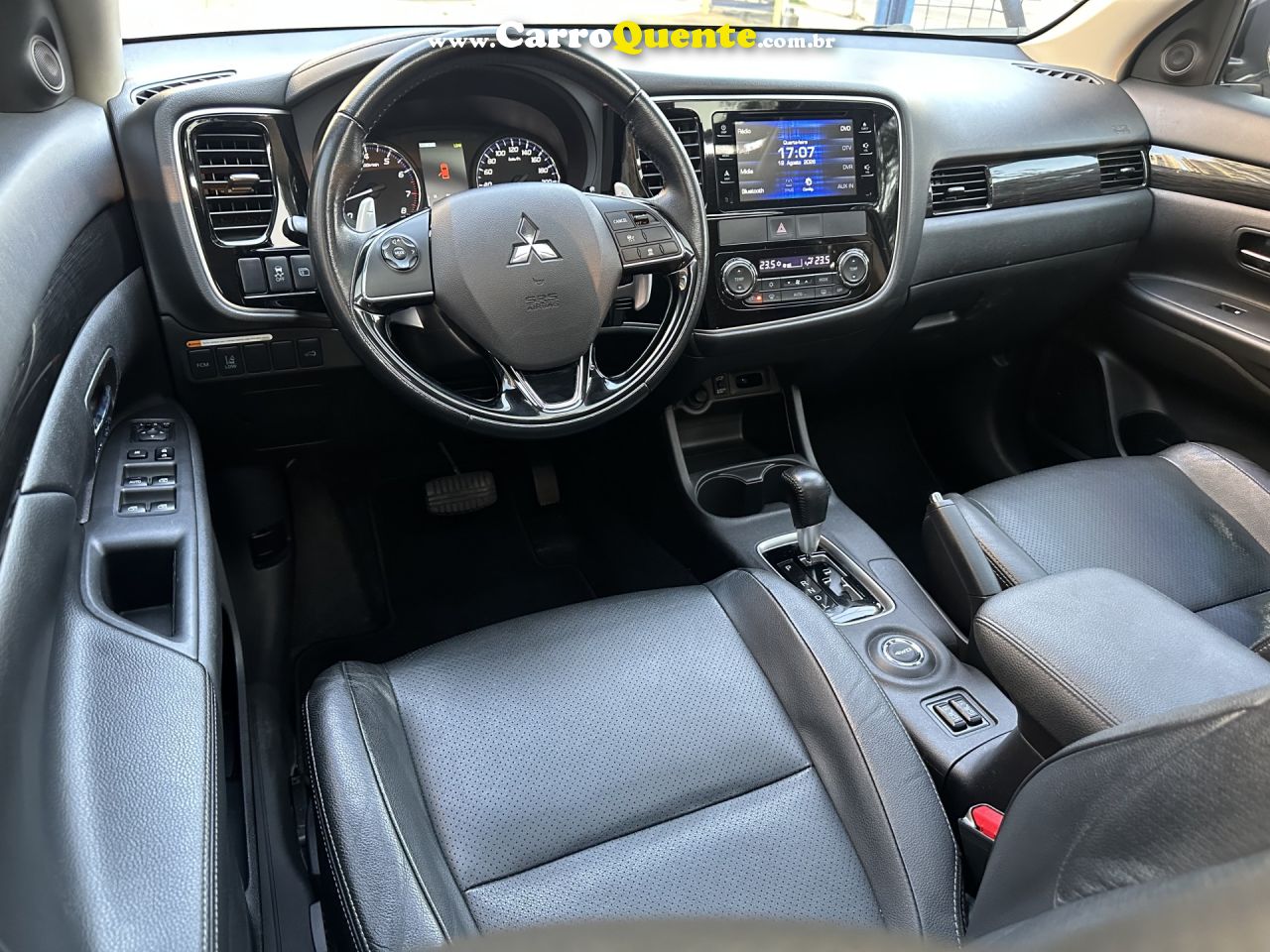 MITSUBISHI   OUTLANDER 3.0 GT 3.0 V6 AUT.   BRANCO 2016 3.0 GASOLINA - Loja