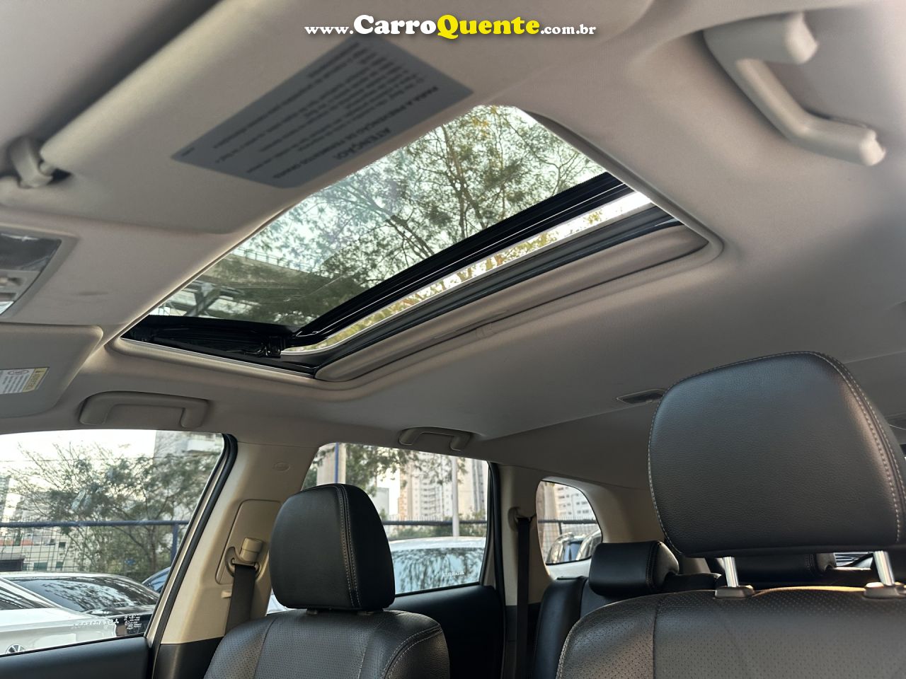 MITSUBISHI   OUTLANDER 3.0 GT 3.0 V6 AUT.   BRANCO 2016 3.0 GASOLINA - Loja