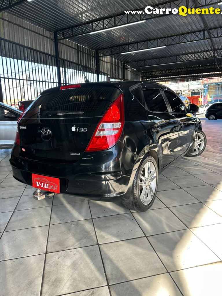 HYUNDAI   I30 2.0 16V 145CV 5P AUT.   PRETO 2012 2.0 GASOLINA - Loja