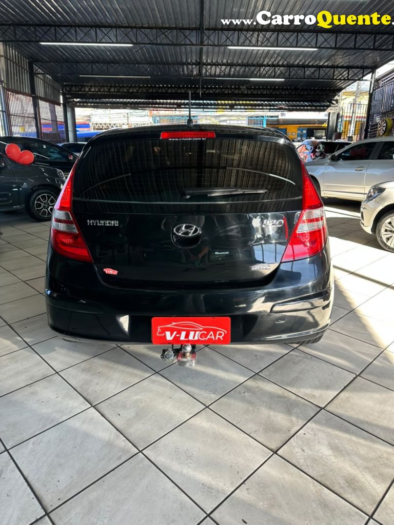 HYUNDAI   I30 2.0 16V 145CV 5P AUT.   PRETO 2012 2.0 GASOLINA - Loja