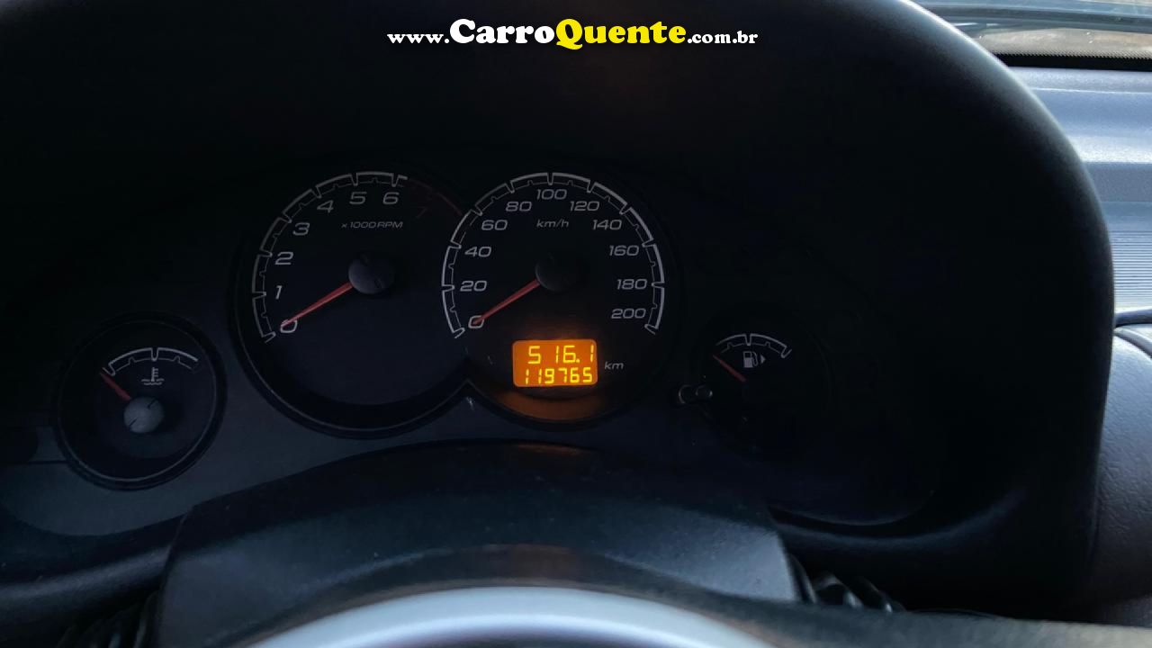 CHEVROLET   CLASSIC LIFELS 1.0 VHC FLEXP. 4P   CINZA 2013 1.0 FLEX - Loja