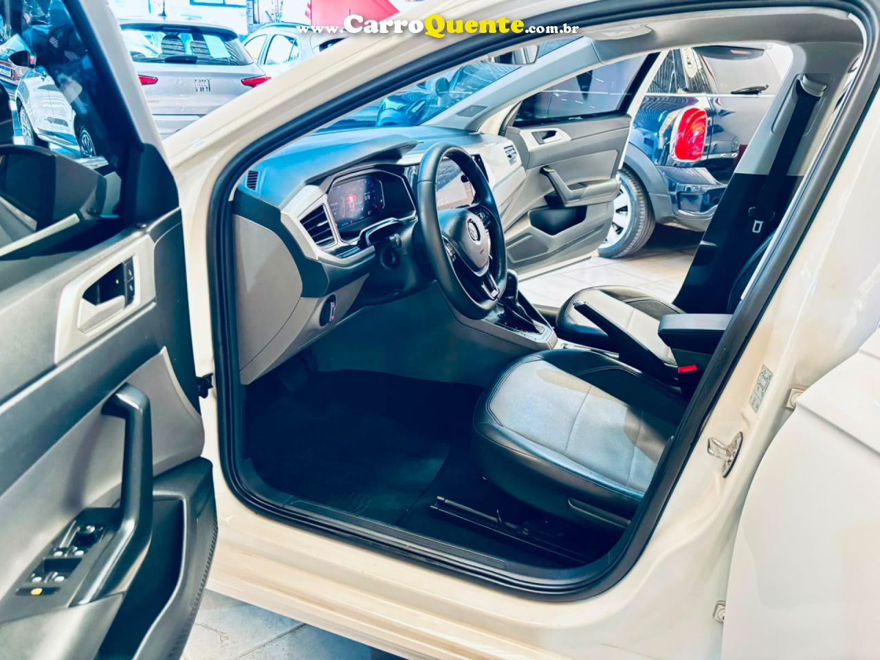 VOLKSWAGEN   VIRTUS HIGHLINE 200 TSI 1.0 FLEX 12V AUT   BRANCO 2021 1.0 FLEX - Loja