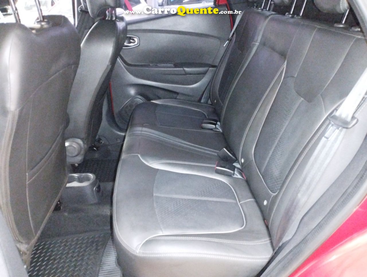 RENAULT CAPTUR 1.6 16V SCE INTENSE 2021 - Loja