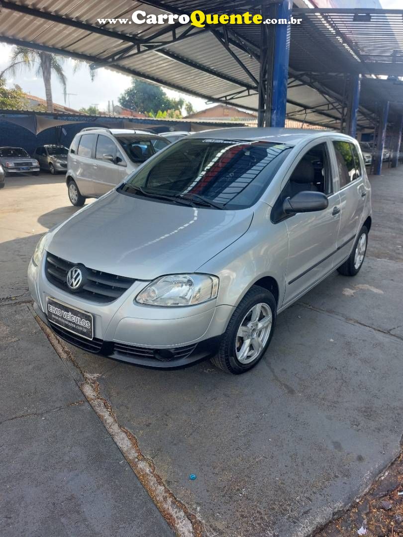 VOLKSWAGEN FOX 1.0 MI 8V 2010 - Loja