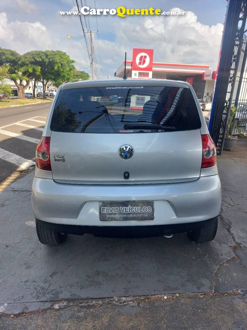 VOLKSWAGEN FOX 1.0 MI 8V 2010 - Loja