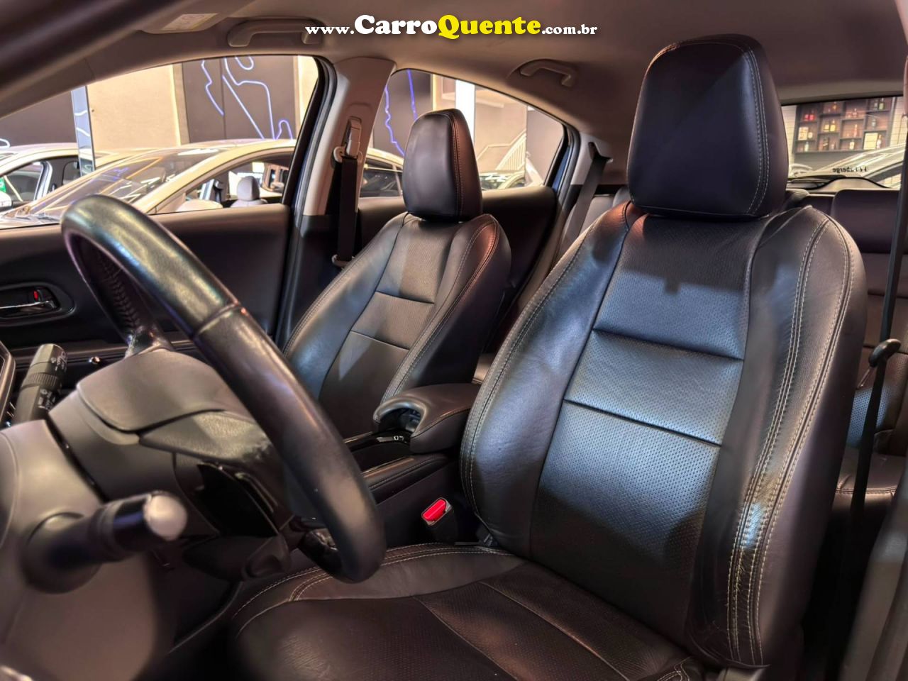 HONDA HR-V 1.8 16V EX 2019 - Loja