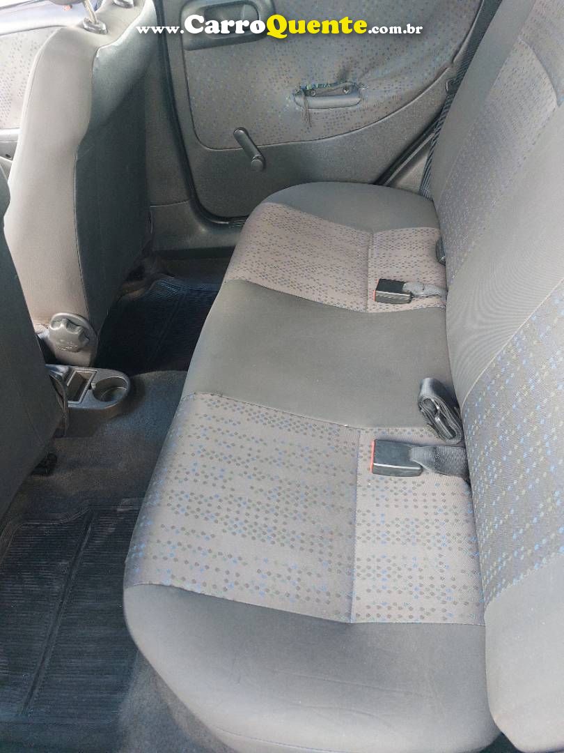 CHEVROLET CORSA 1.4 MPFI MAXX 8V 2012 - Loja