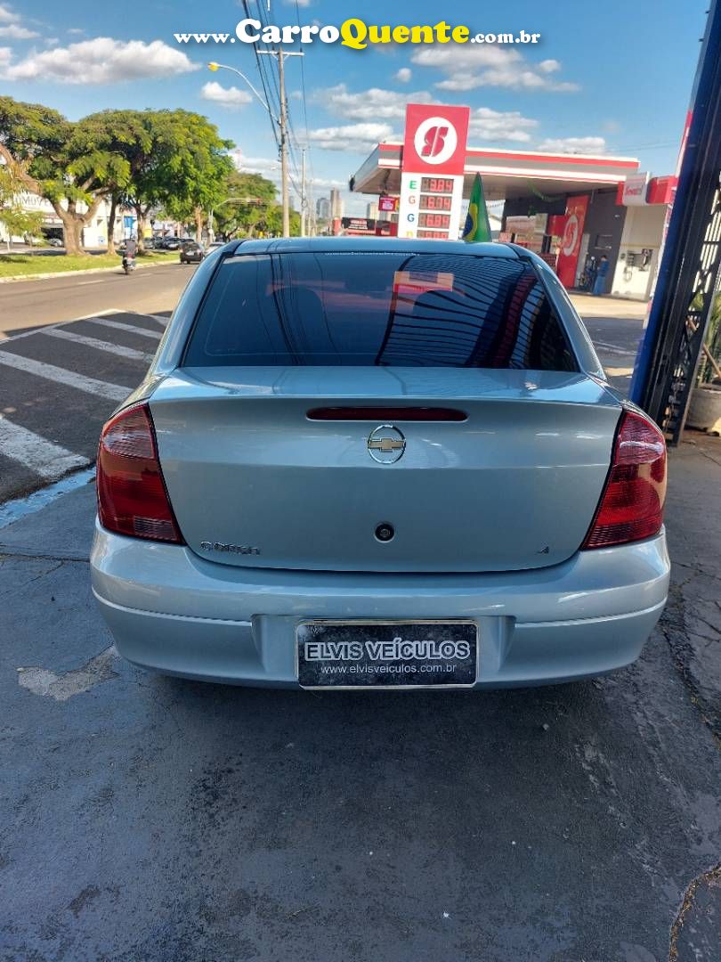CHEVROLET CORSA 1.4 MPFI PREMIUM SEDAN 8V 2011 - Loja