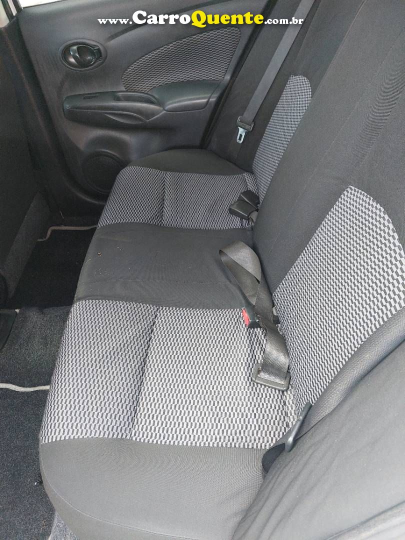 NISSAN VERSA 1.0 12V S 2017 - Loja