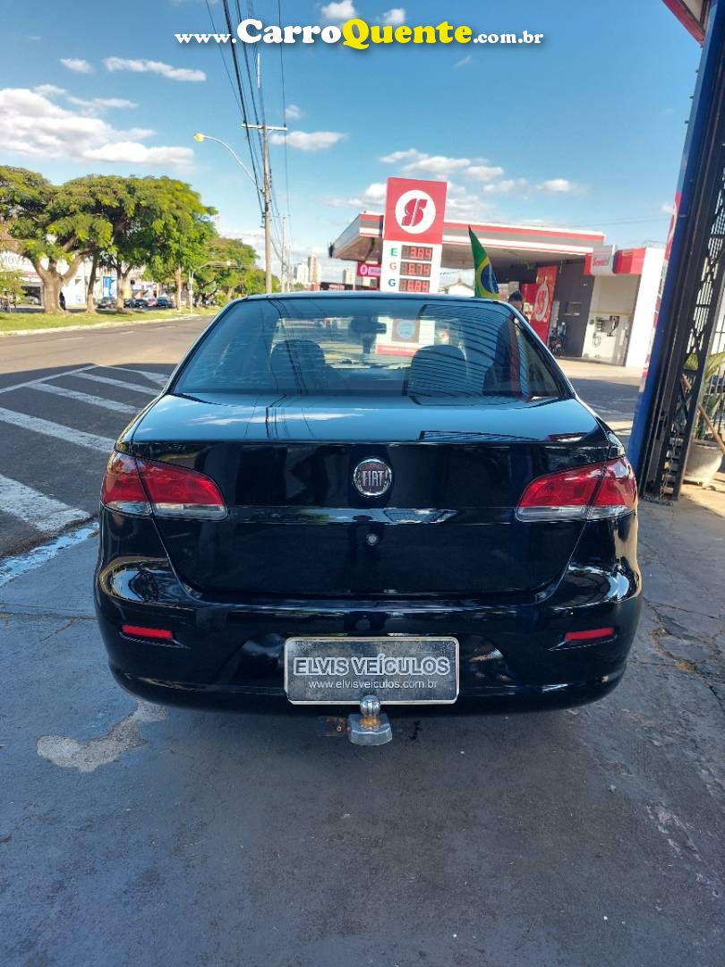 FIAT SIENA 1.0 MPI EL 8V 2012 - Loja
