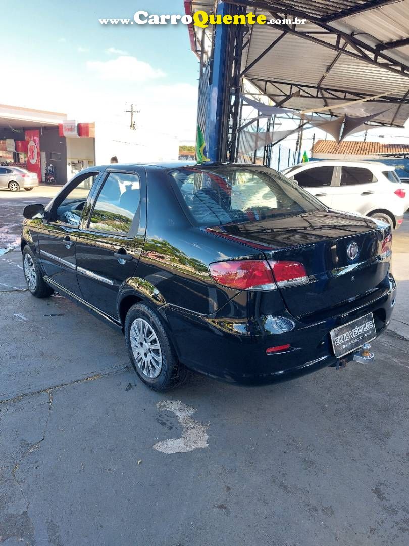 FIAT SIENA 1.0 MPI EL 8V 2012 - Loja