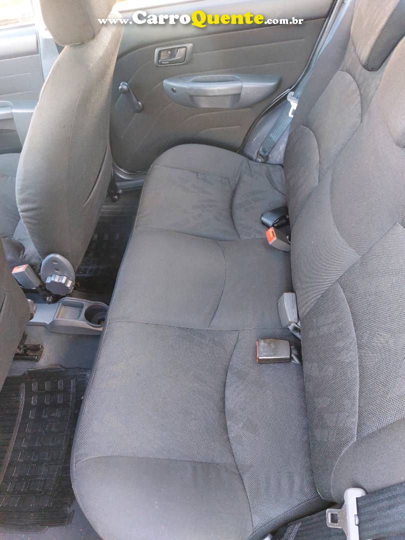 FIAT SIENA 1.0 MPI EL 8V 2012 - Loja