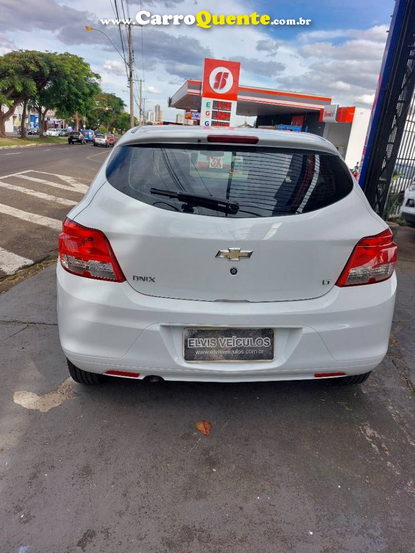 CHEVROLET ONIX 1.0 MPFI LT 8V 2015 - Loja