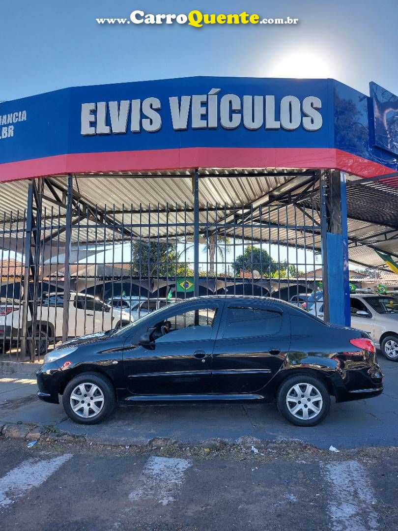 PEUGEOT 207 1.4 XR PASSION 8V 2012 - Loja