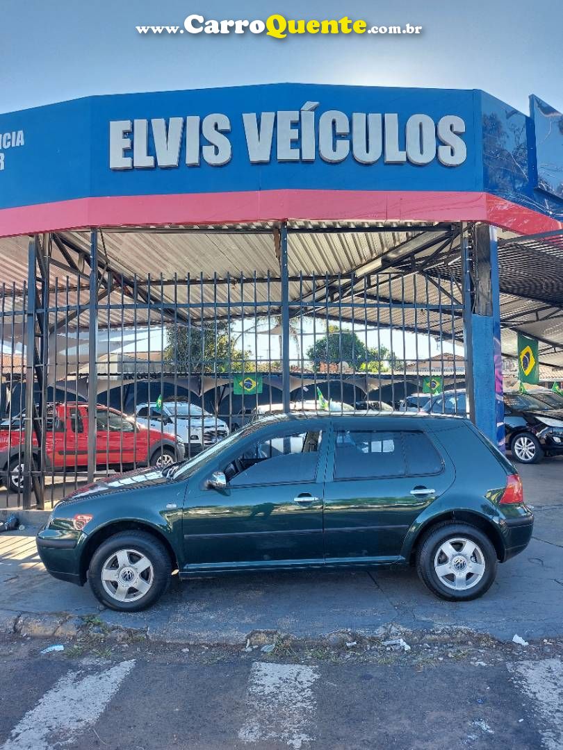 VOLKSWAGEN GOLF 1.6 MI 8V 2001 - Loja