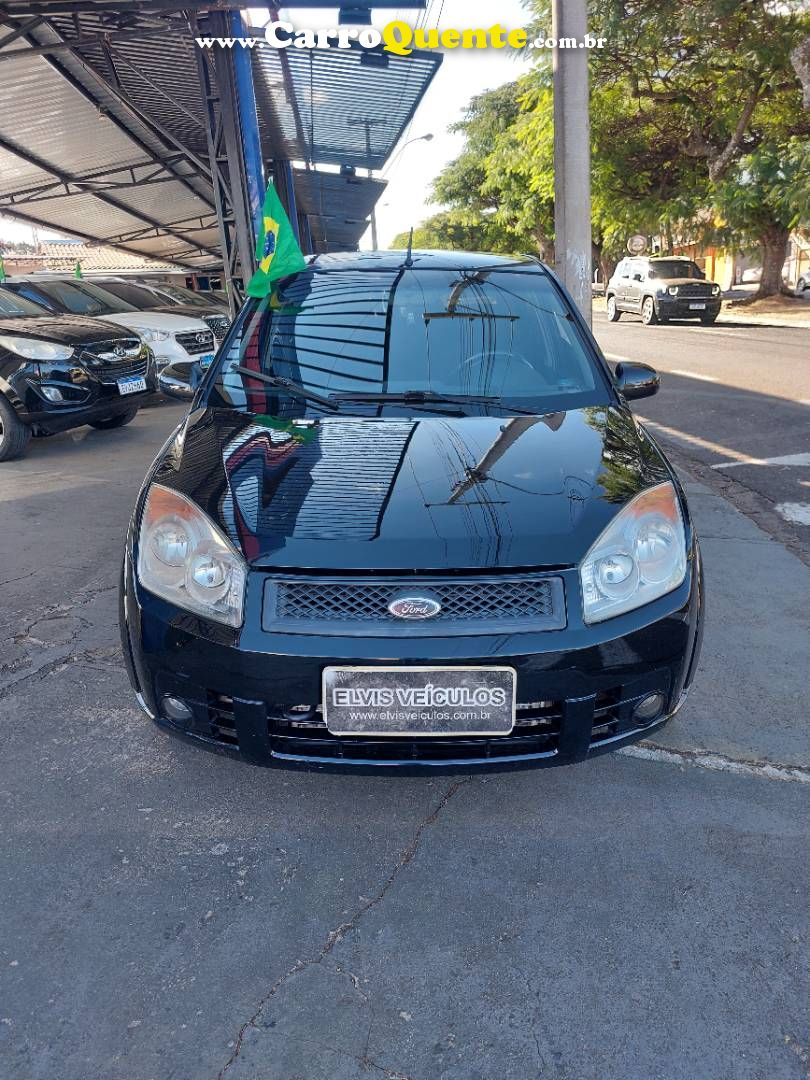 FORD FIESTA 1.6 MPI SEDAN 8V 2010 - Loja