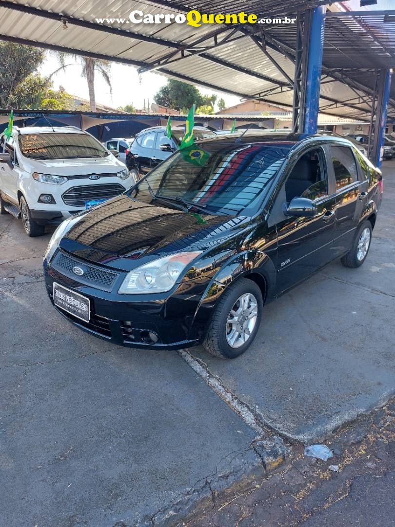 FORD FIESTA 1.6 MPI SEDAN 8V 2010 - Loja