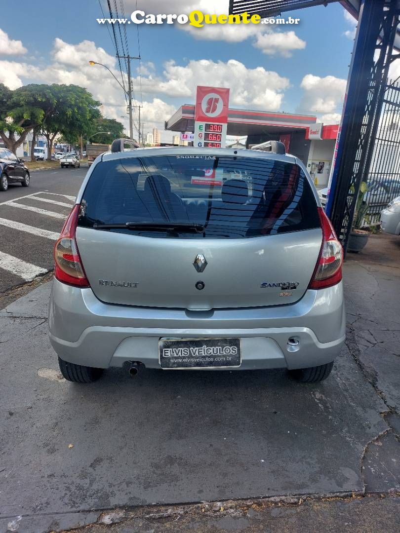 RENAULT SANDERO 1.6 EXPRESSION 8V 2010 - Loja