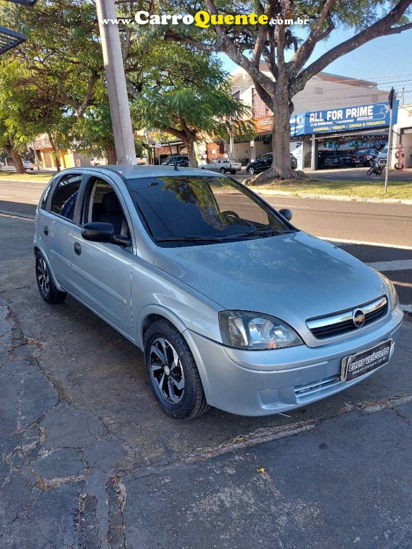 CHEVROLET CORSA 1.4 MPFI MAXX 8V 2011 - Loja
