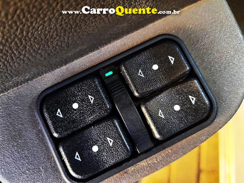 Chevrolet COBALT 1.4 SFI LS 8V FLEX 4P MANUAL - Loja