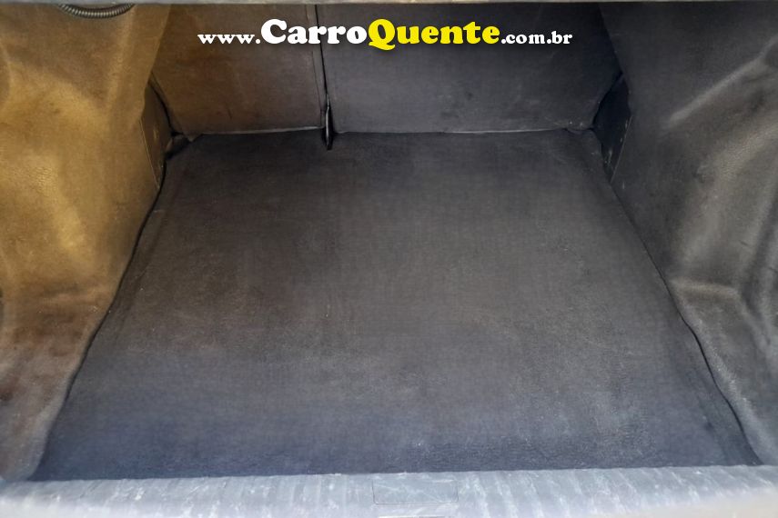 Chevrolet COBALT 1.4 SFI LS 8V FLEX 4P MANUAL - Loja