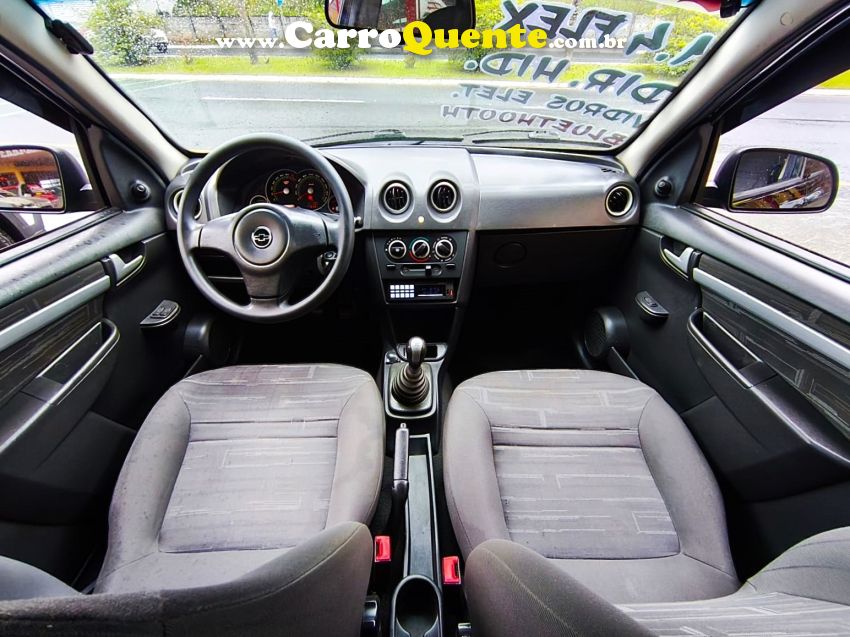 Chevrolet PRISMA 1.4 MPFI MAXX 8V FLEX 4P MANUAL - Loja