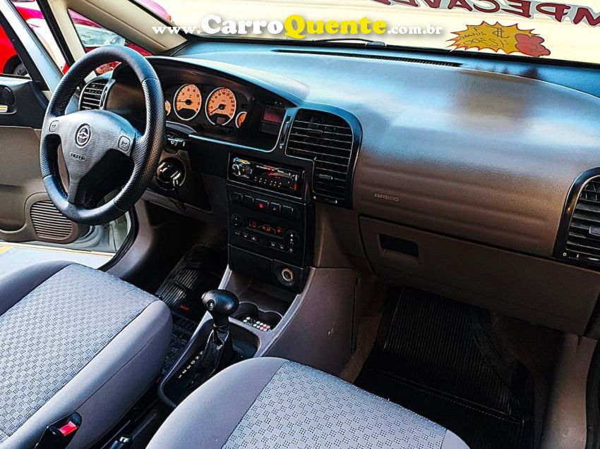 Chevrolet ZAFIRA 2.0 MPFI EXPRESSION 8V FLEX 4P AUTOMÁTICO - Loja