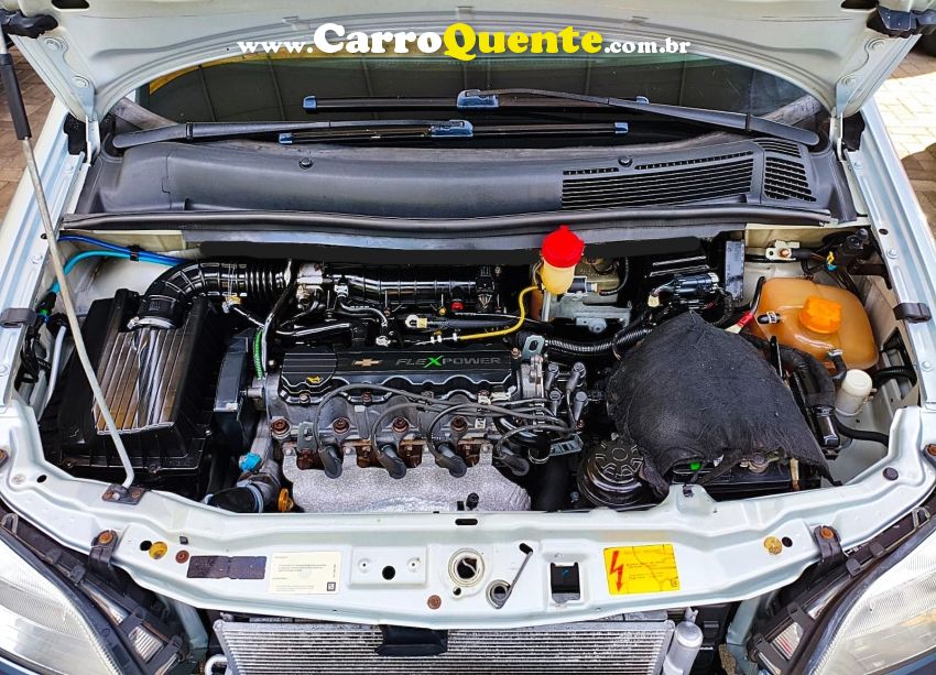 Chevrolet ZAFIRA 2.0 MPFI EXPRESSION 8V FLEX 4P AUTOMÁTICO - Loja