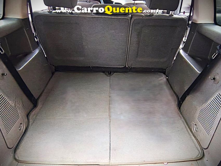 Chevrolet ZAFIRA 2.0 MPFI EXPRESSION 8V FLEX 4P AUTOMÁTICO - Loja