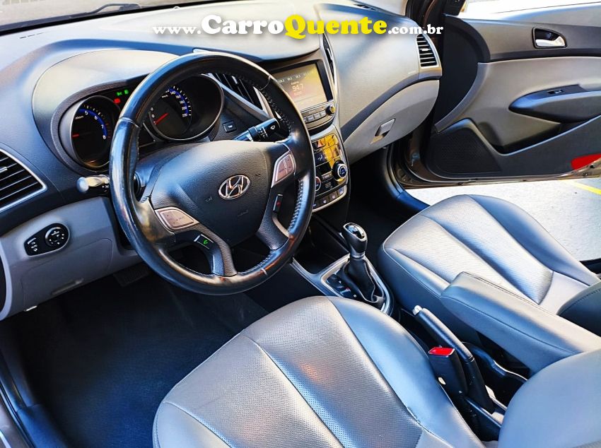 Hyundai HB20S 1.6 PREMIUM 16V FLEX 4P AUTOMÁTICO - Loja