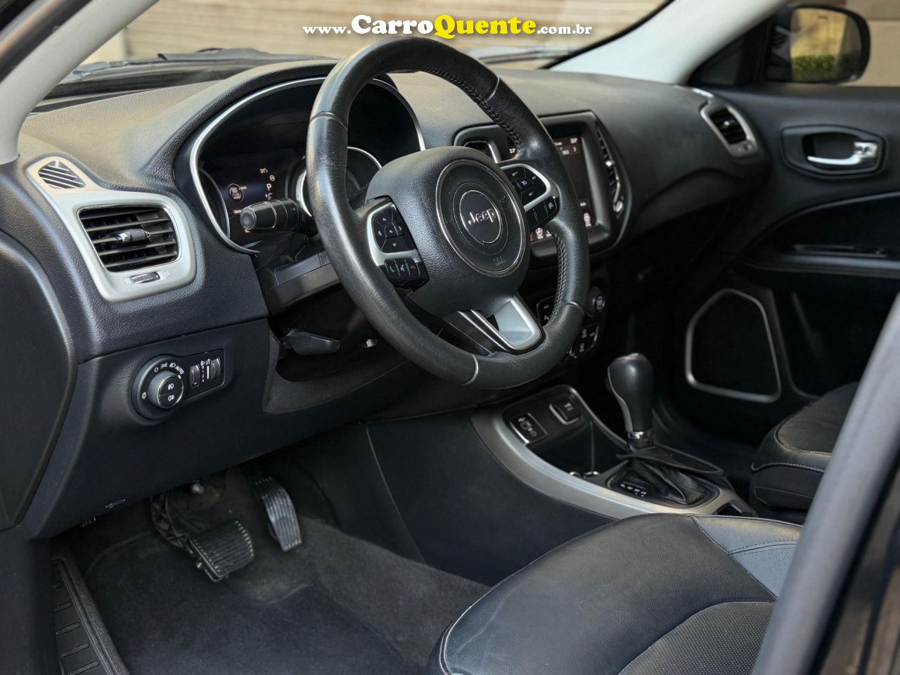 JEEP COMPASS 2.0 16V LONGITUDE 2020 - Loja