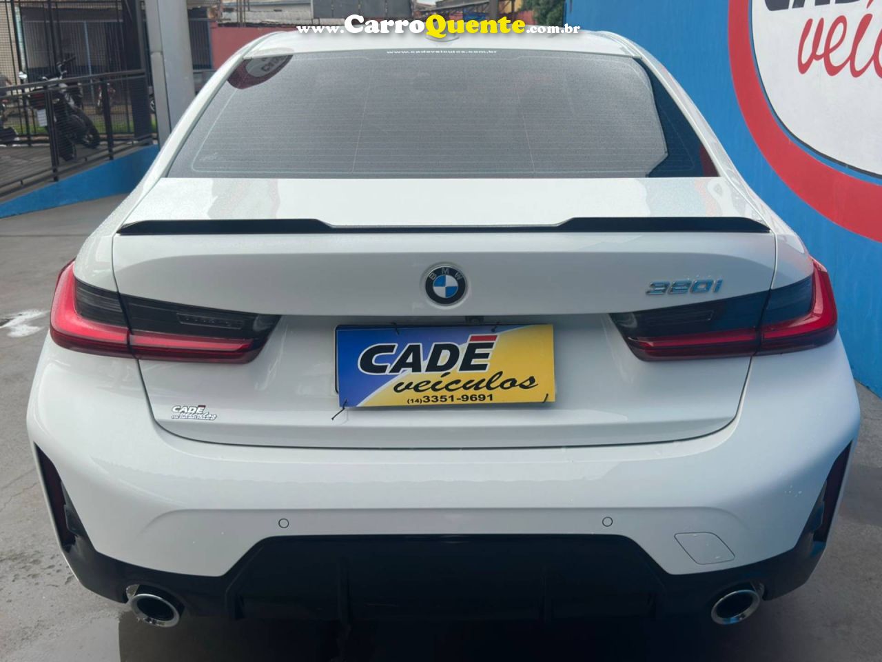BMW 320i 2.0 16V TURBO M SPORT 2023 - Loja