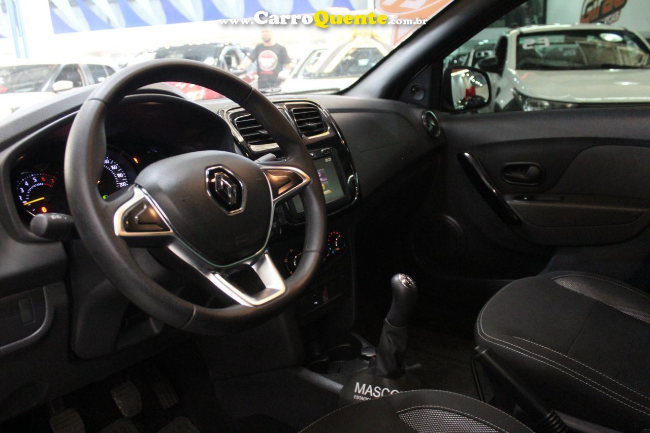 RENAULT LOGAN 1.0 12V SCE ZEN 2021 - Loja