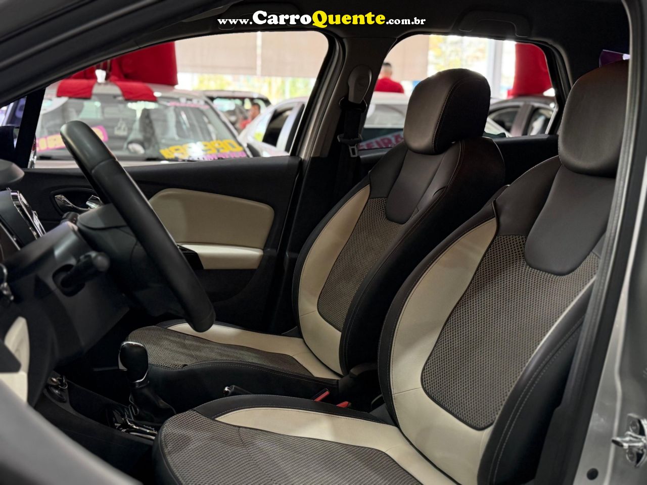 RENAULT CAPTUR 1.6 16V INTENSE 2019 - Loja