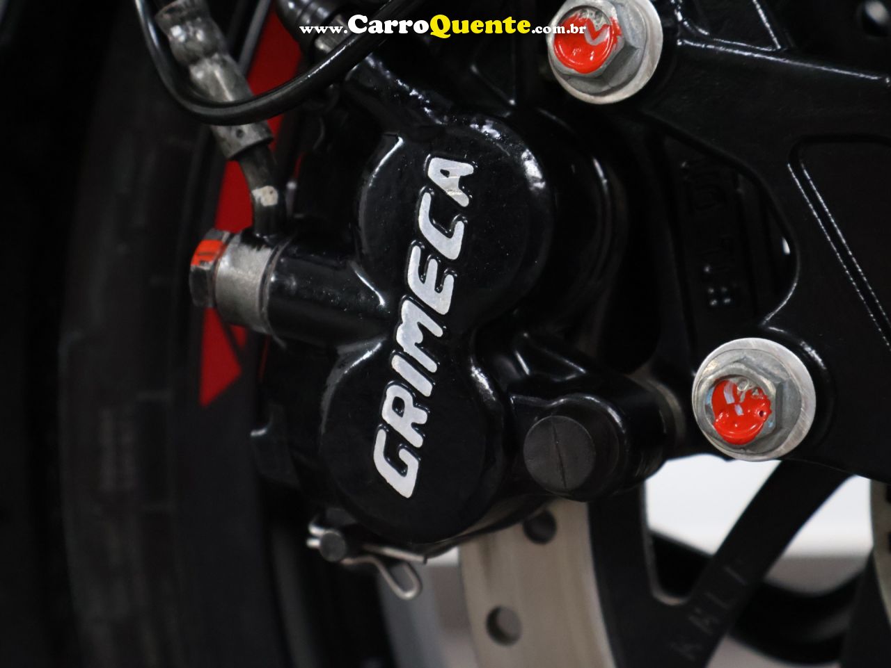 BAJAJ DOMINAR 200 ABS 2023 - Loja