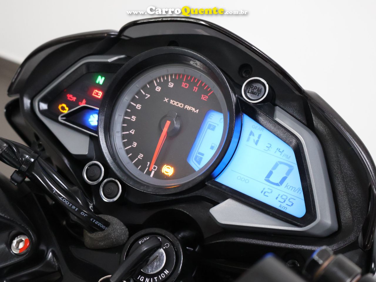 BAJAJ DOMINAR 200 ABS 2023 - Loja