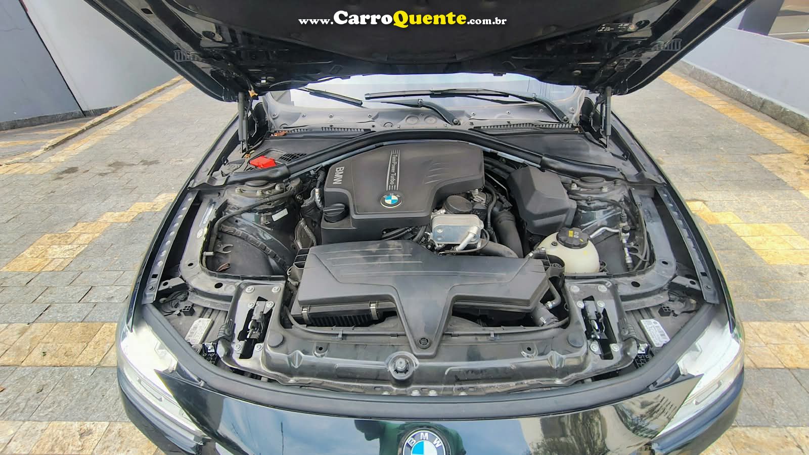 BMW 320i 2.0 SPORT 16V TURBO ACTIVE 2016 - Loja