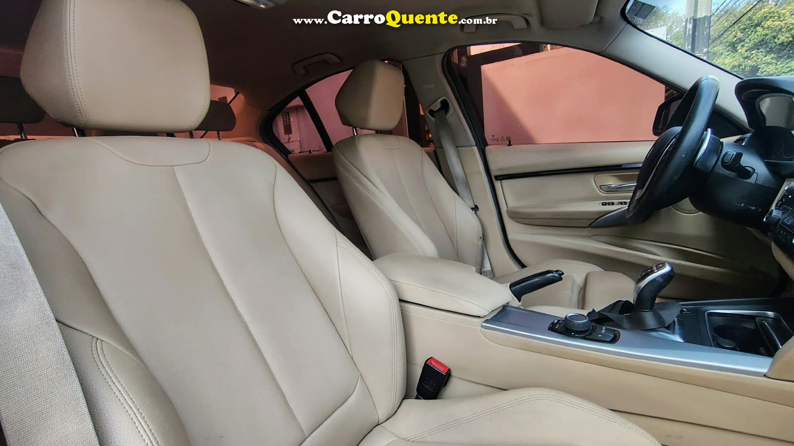 BMW 320i 2.0 SPORT 16V TURBO ACTIVE 2016 - Loja
