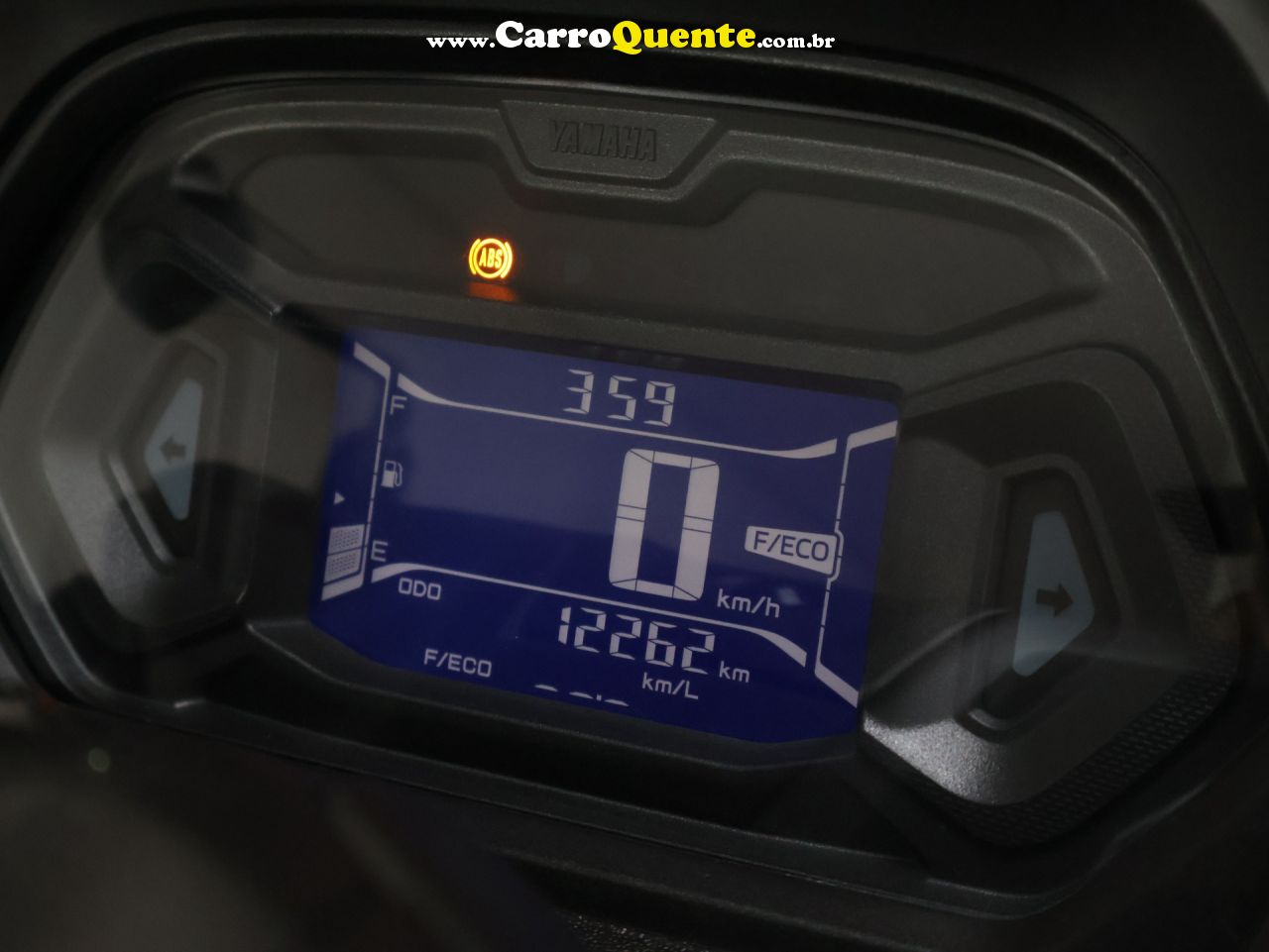 YAMAHA NMAX CONNECTED 160 ABS 2025 - Loja