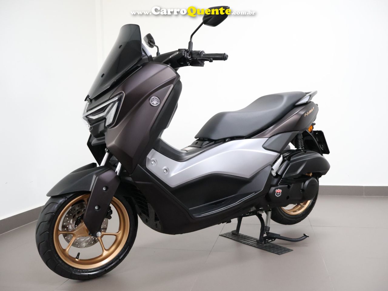 YAMAHA NMAX CONNECTED 160 ABS 2025 - Loja