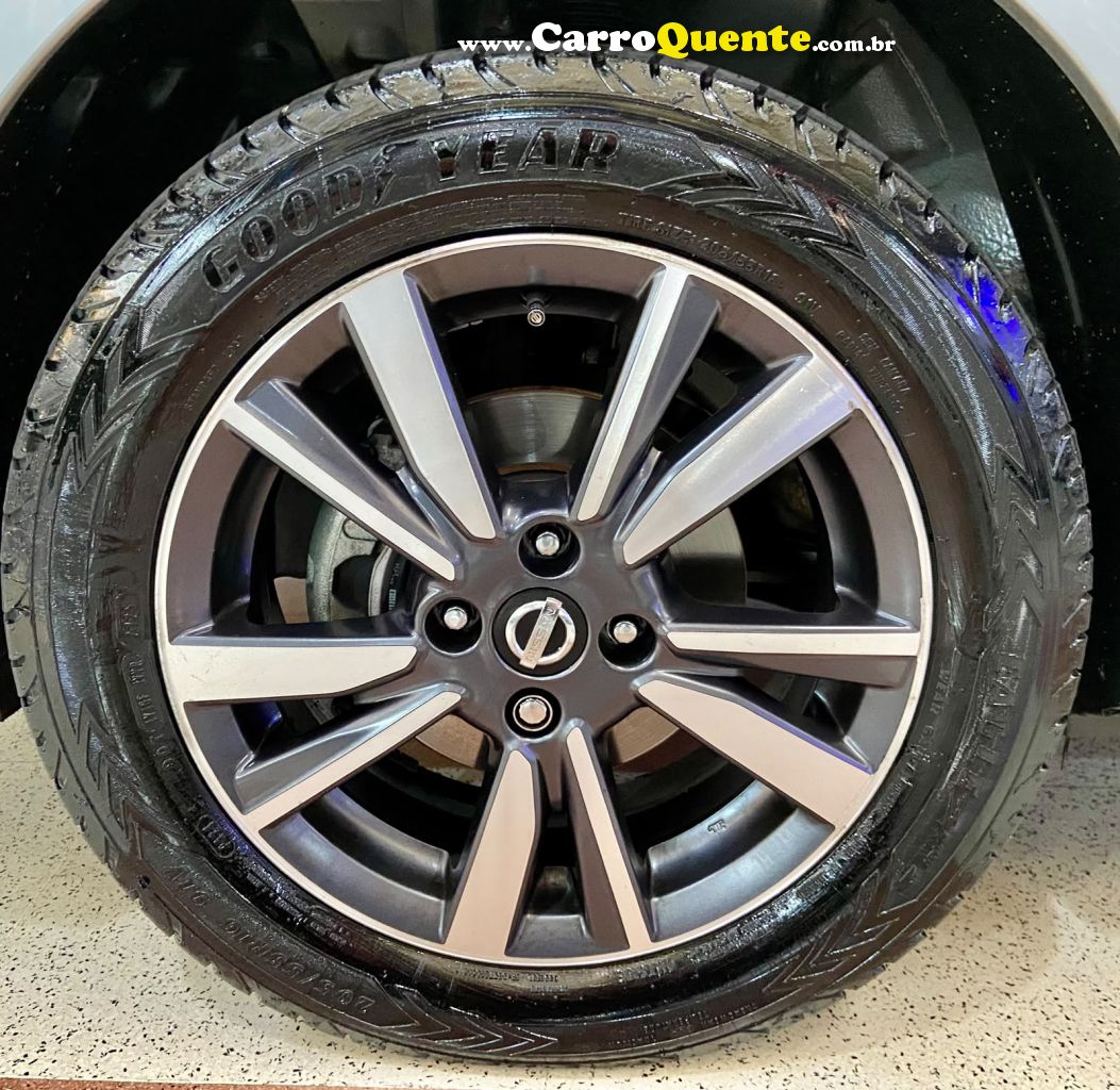 NISSAN VERSA 1.6 16V SL 2019 - Loja