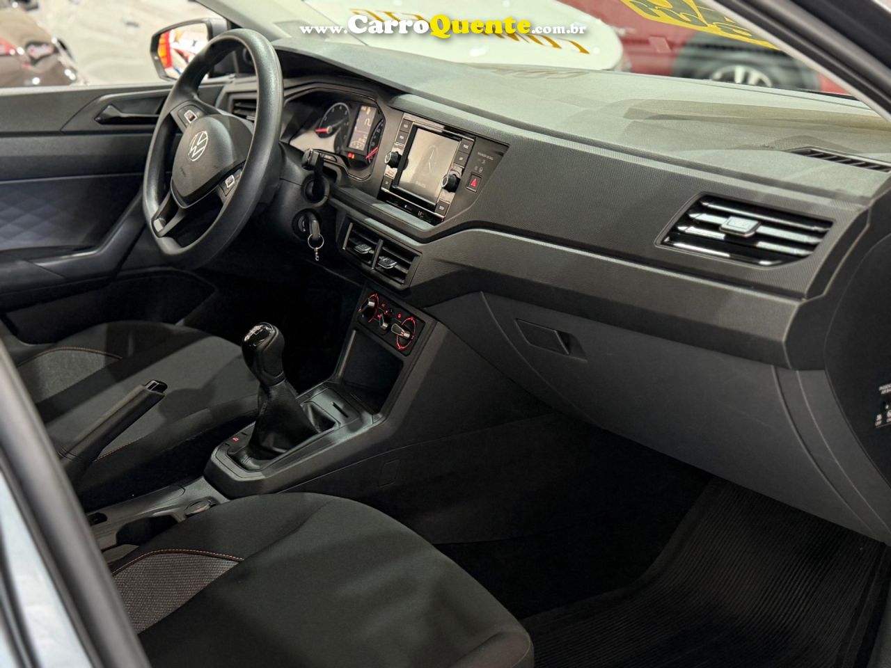 VOLKSWAGEN POLO 1.0 MI 16V 2024 - Loja