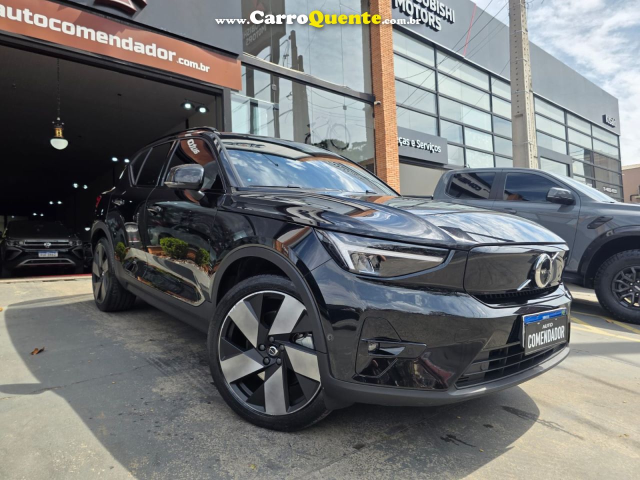 VOLVO   XC 40 TWIN ULTIMATE (ELÉTRICO)   PRETO 2023 408 ELÉTRICO - Loja