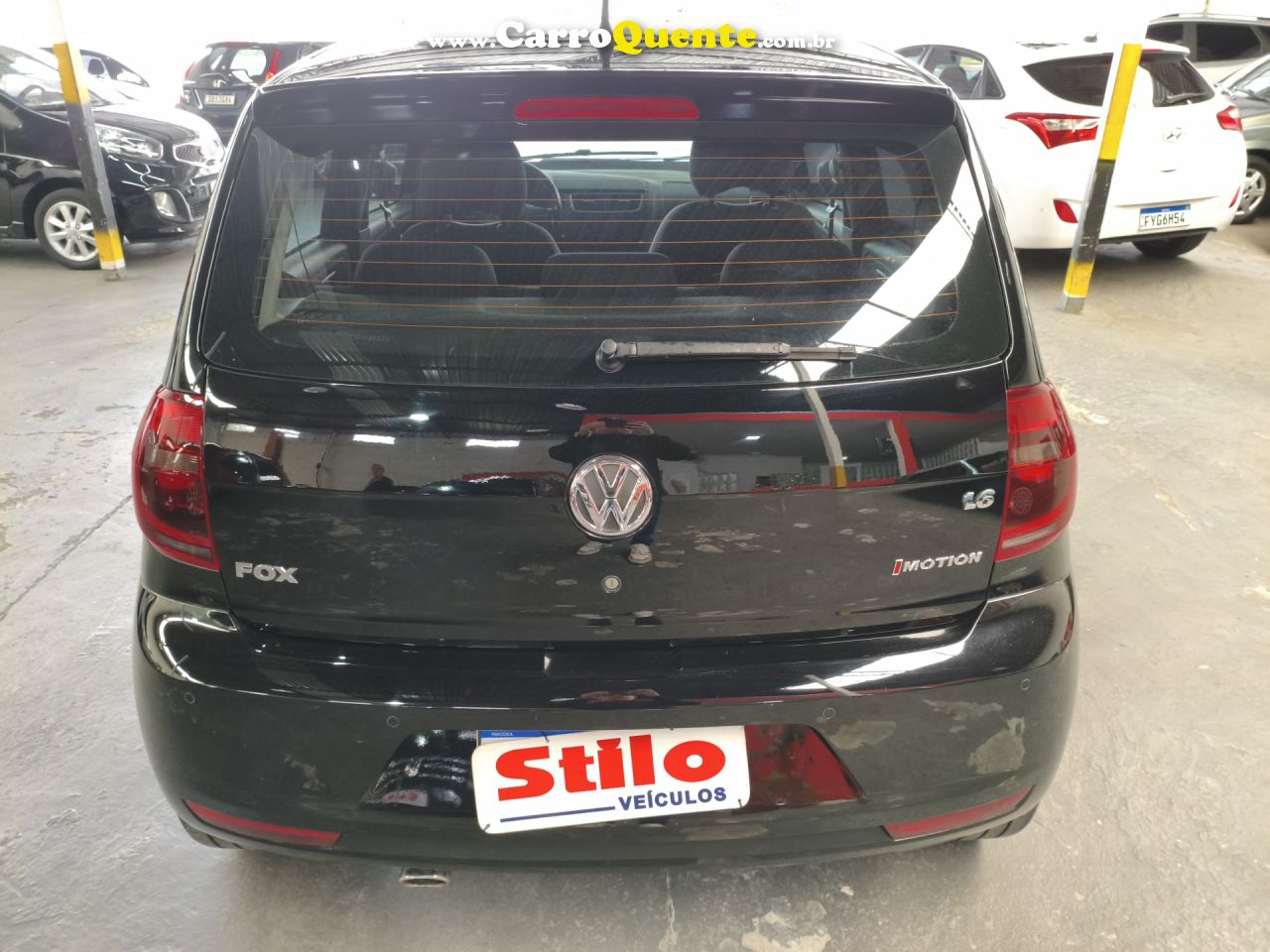VOLKSWAGEN   FOX PRIMEHIGLI. 1.6 TOTAL FLEX 8V 5P   PRETO 2013 1.6 FLEX - Loja