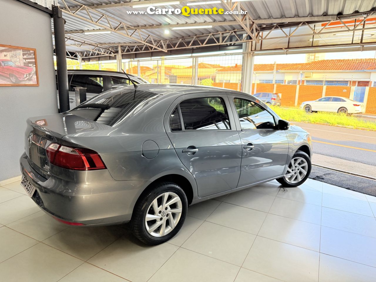 VOLKSWAGEN   VOYAGE 1.6 MSI FLEX 16V 4P AUT.   CINZA 2019 1.6 FLEX - Loja