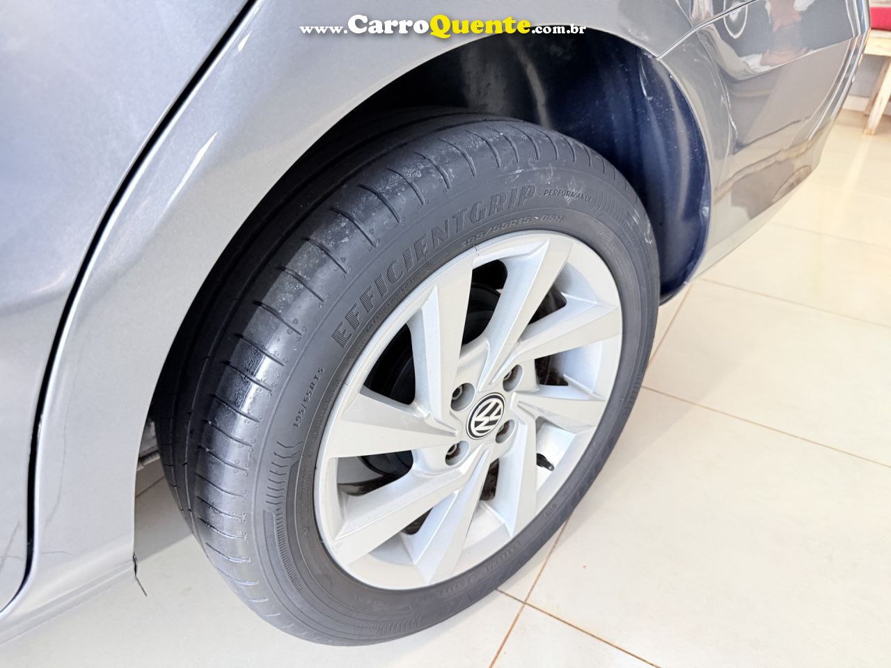 VOLKSWAGEN   VOYAGE 1.6 MSI FLEX 16V 4P AUT.   CINZA 2019 1.6 FLEX - Loja