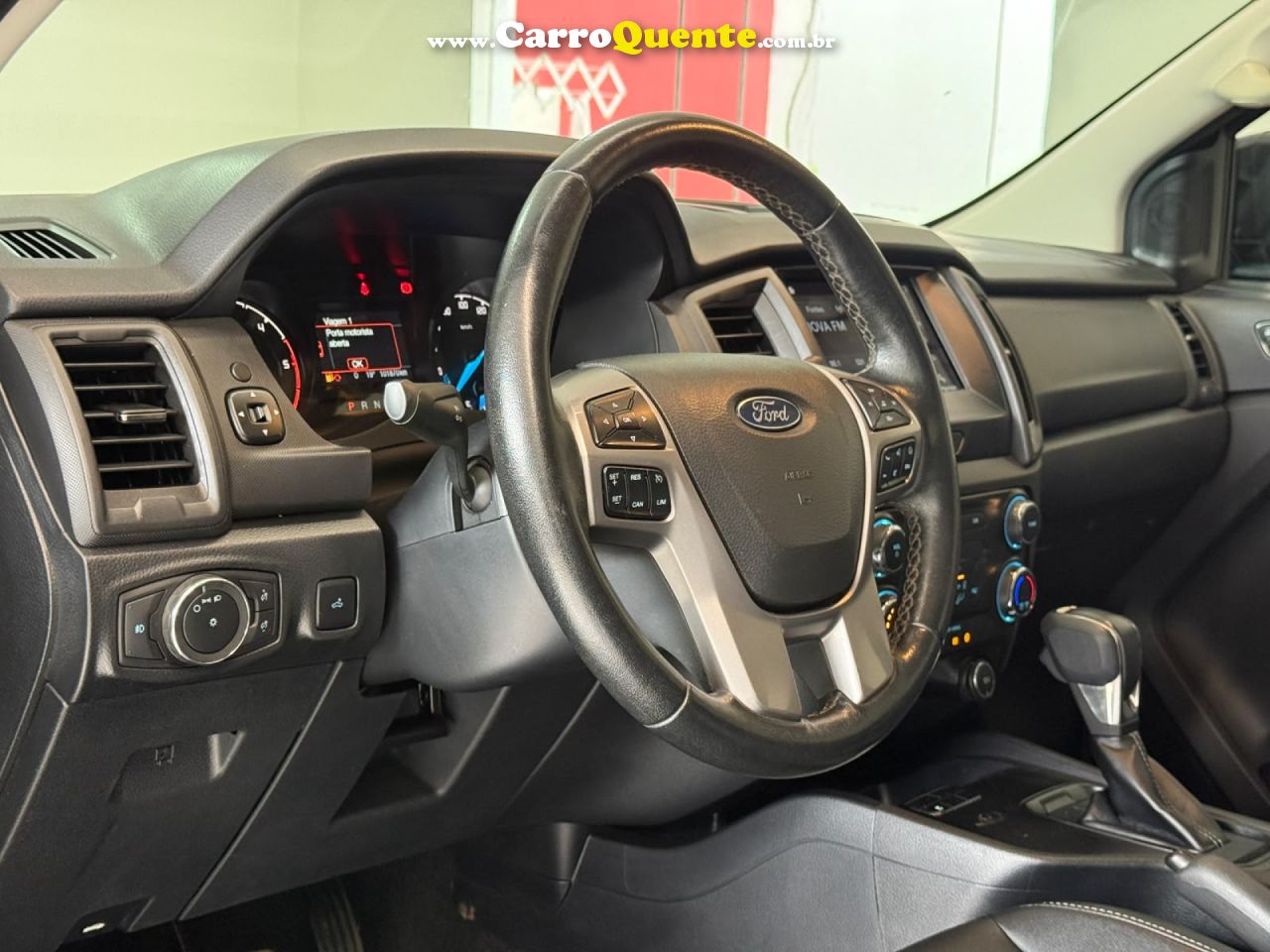 FORD   RANGER BLACK 2.2 4X2 CD DIESEL AUT.   PRETO 2023 2.2 DIESEL - Loja